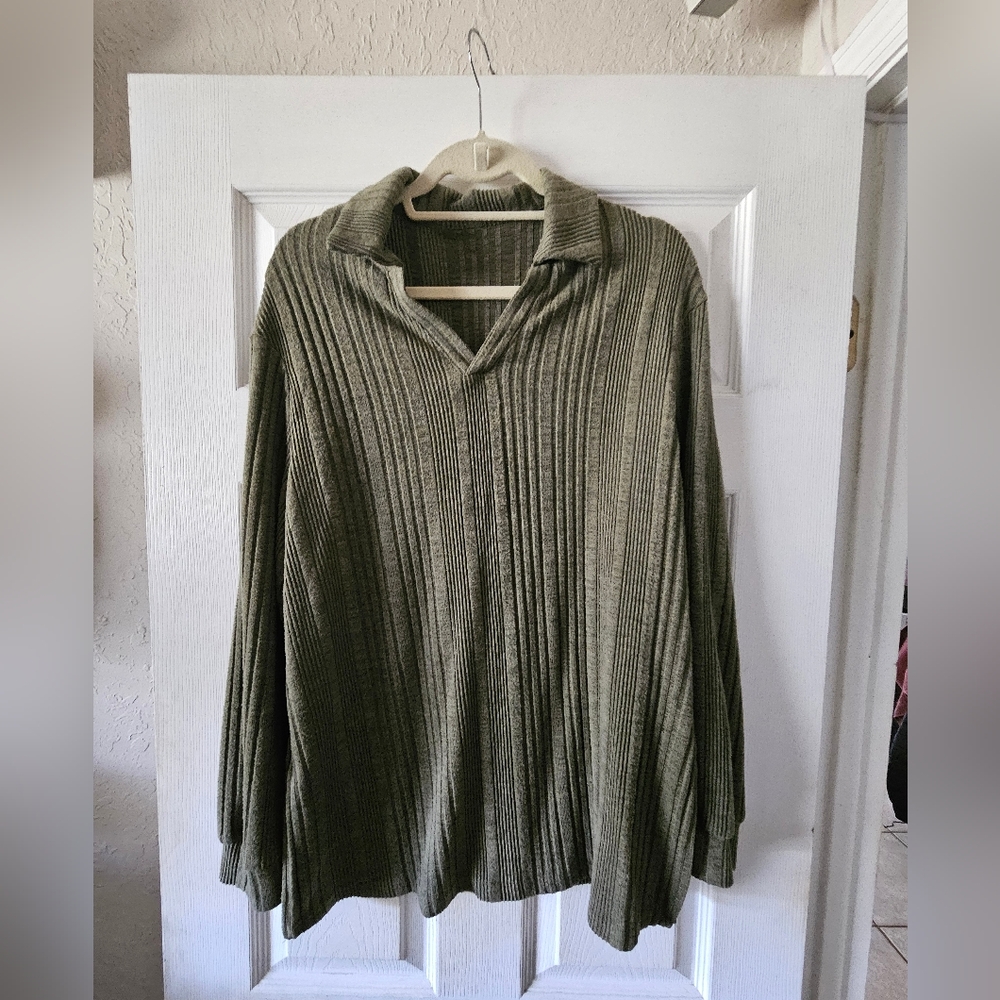 Ribbed Green Long Sleeve Shirt